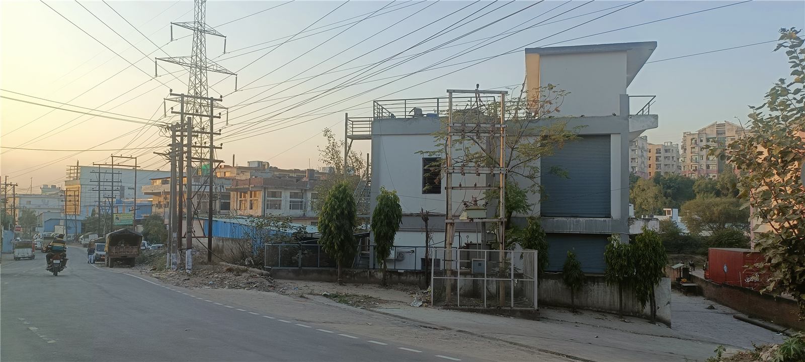 Electric freight for a truck town, image 8